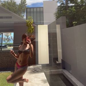 Meet your Posher, Leah